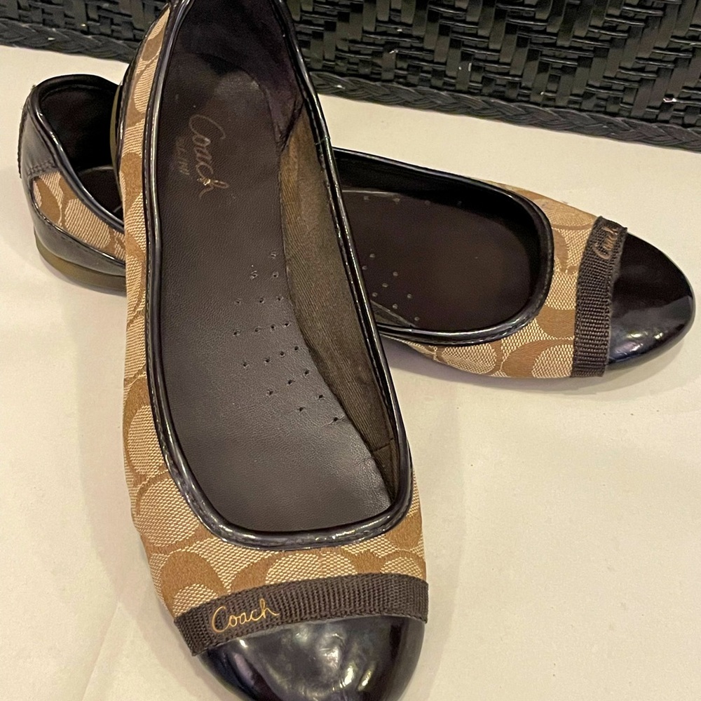 COACH tan ballet flats, Size 7.5
